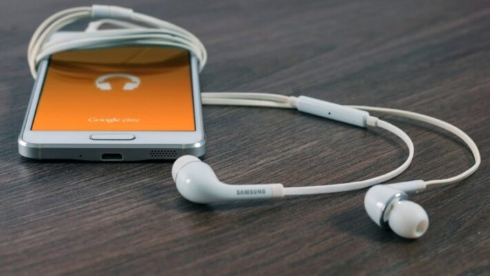 cách khắc phục tai nghe bị rè